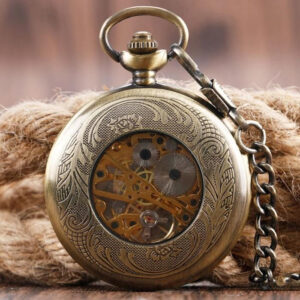 Montre à gousset classique, style vintage, mécanisme visible