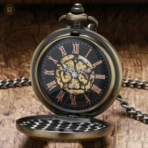 Montre à gousset classique avec mécanisme visible