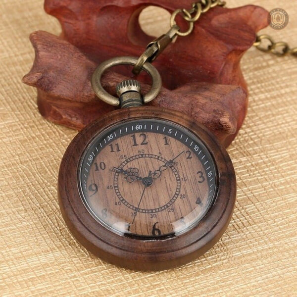 Accessoire horloger classique avec design raffiné et intemporel