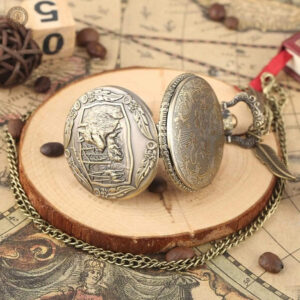 Montre à gousset inspirée par la faune sauvage