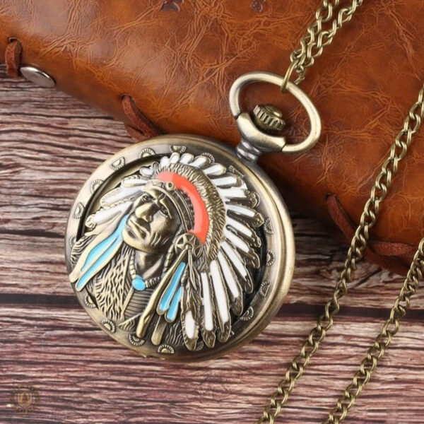 Montre à gousset élégante, inspiration Apache