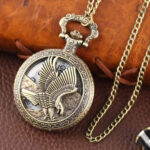 Aigle montre à gousset au design intemporel