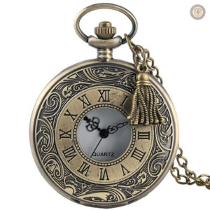 Montre à gousset élégante avec chaîne en métal