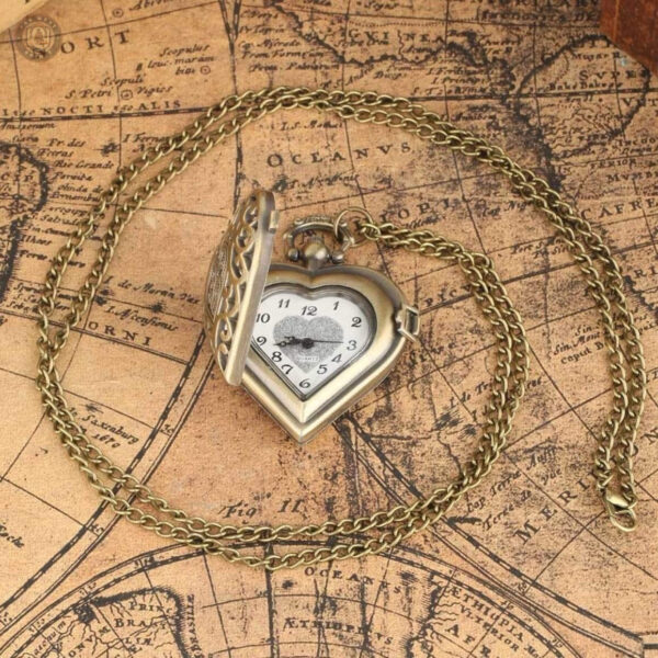 Élégante montre à gousset avec finition soignée