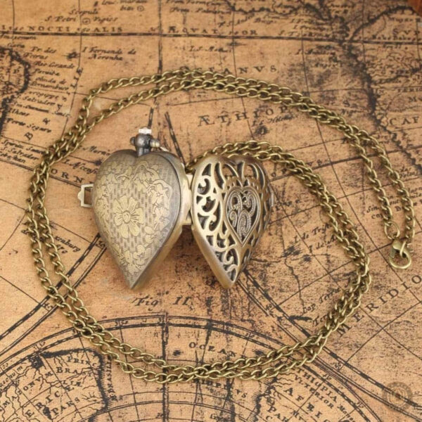 Montre à gousset Cœur, un accessoire distingué