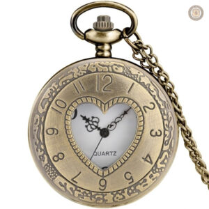 Montre à gousset cœur ouvert au design élégant