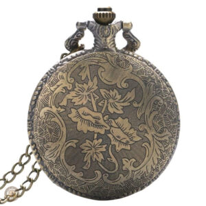 Collier montre à gousset au design raffiné