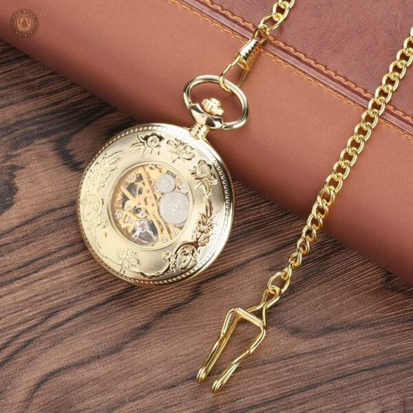 Montre à gousset mécanique, symbole d'horlogerie traditionnelle