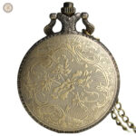 Montre à gousset classique alliant style et passion du jeu