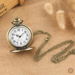 Montre à gousset chic au style raffiné et vintage