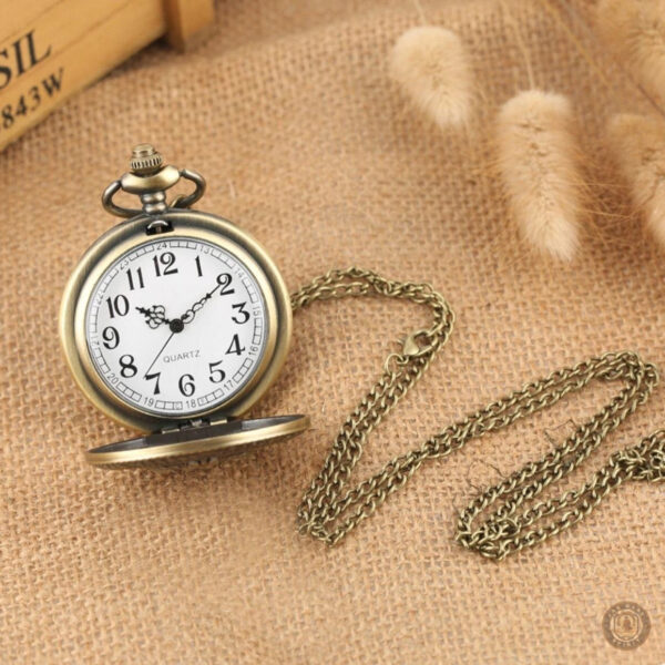 Montre à gousset chic au style raffiné et vintage