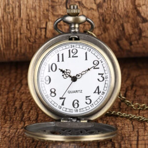 Montre de poche rétro avec finition soignée