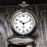 Montre à gousset classique au design raffiné