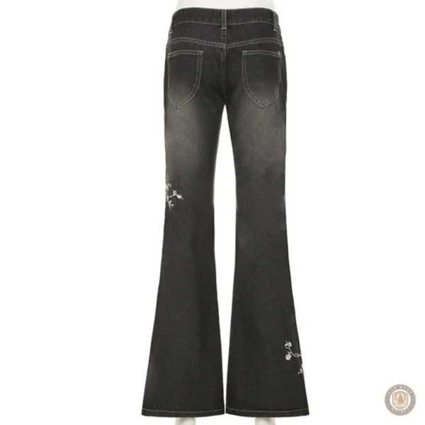 Pantalon féminin adapté aux tendances country