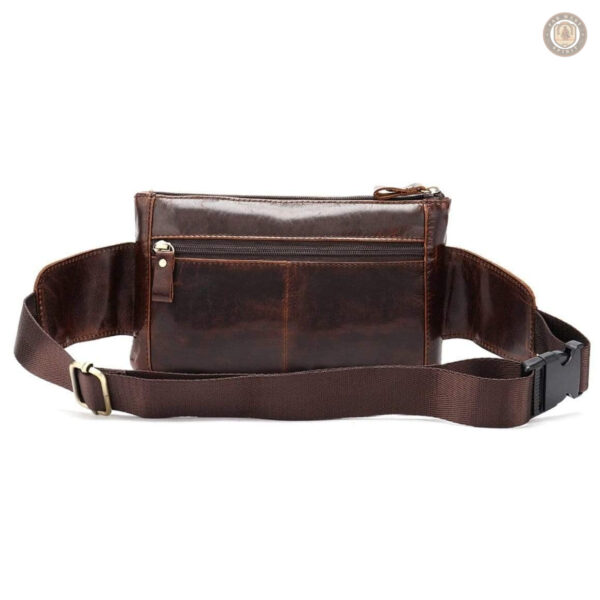 Pochette pratique avec design inspiré du style western