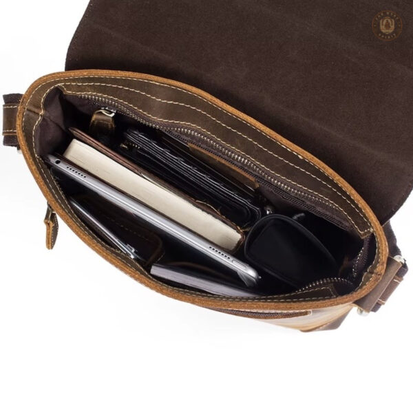 Pochette élégante inspirée de l'esthétique cowboy