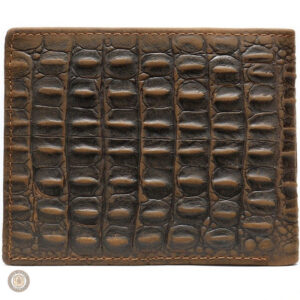Accessoire chic en croco, parfait pour un look western