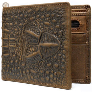 Portefeuille élégant avec texture croco, idéal pour les fans de western