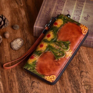 Portefeuille en cuir à motifs floraux, idéal pour compléter une tenue western