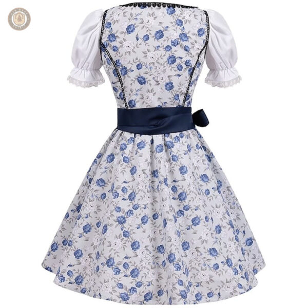 Robe country avec motifs western, idéale pour les occasions décontractées