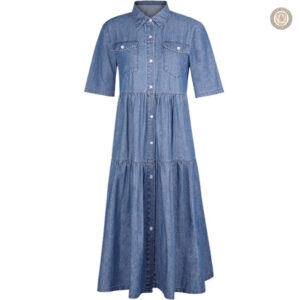Robe en denim style cowgirl pour un look western authentique