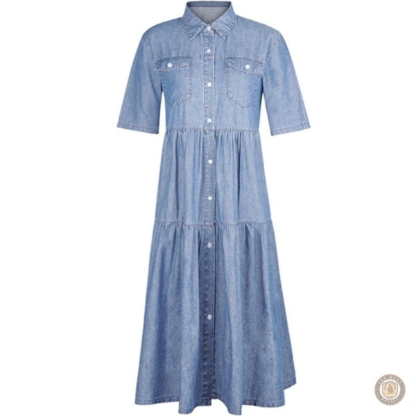 Robe western en denim, parfaite pour un style cowboy décontracté