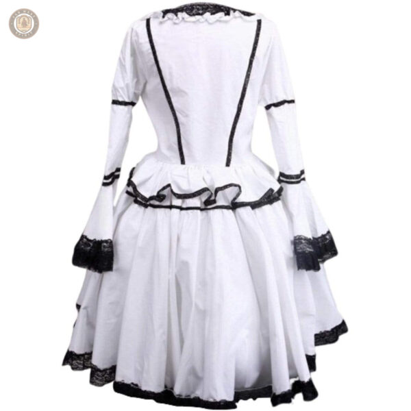 Robe western blanche avec une touche country classique