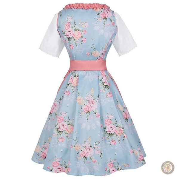 Robe western chic avec détails raffinés pour un look unique