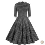 Modèle de robe western classique, parfait pour les soirées à thème