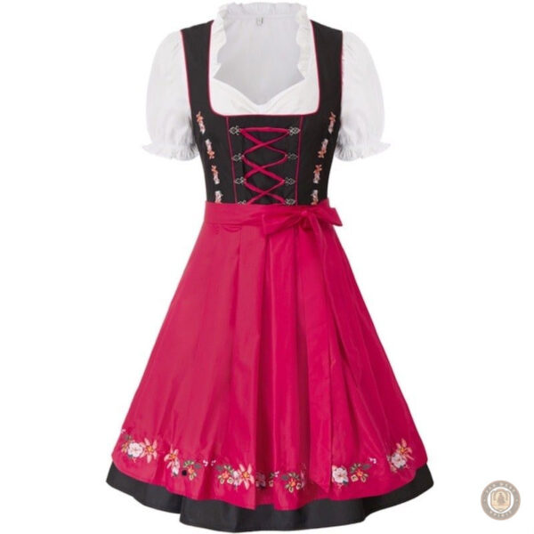 Look chic avec cette robe western bleu clair pour toutes occasions
