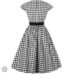 Vêtement western en coton, design minimaliste et confortable