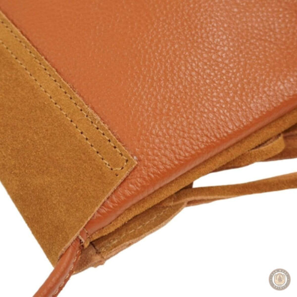 Accessoire mode féminin : sac western élégant