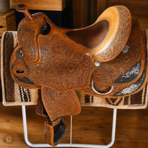 Selle d'occasion Equi-D, idéale pour le dressage western