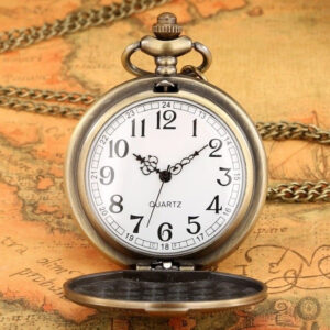 Accessoire steampunk, montre à gousset à mécanisme visible