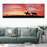 Tableau paysage western avec des couleurs vives et des montagnes