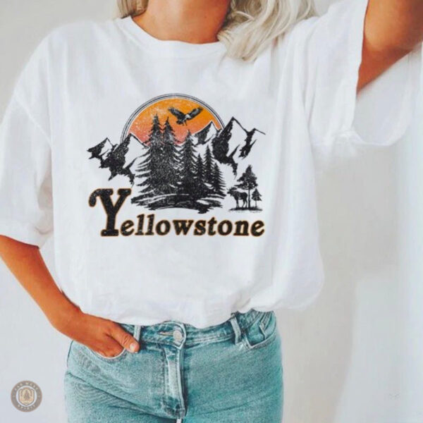 T-shirt à motif western pour un look décontracté et féminin