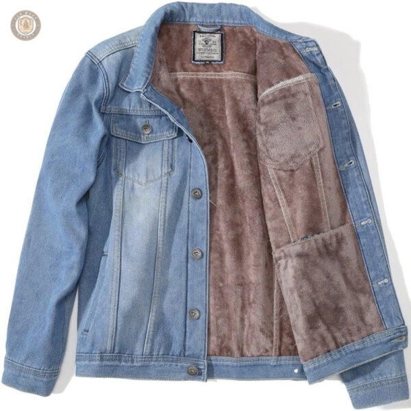 Veste en jean style western, idéale pour les amateurs de mode
