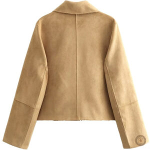 Veste western femme avec coupe élégante et détails vintage