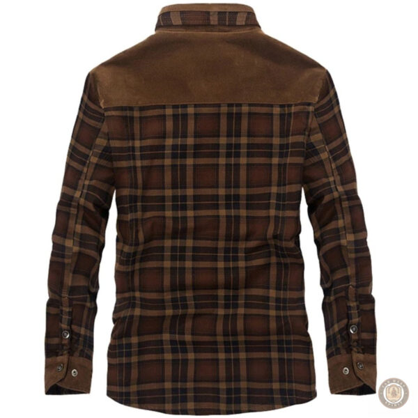 Veste à carreaux idéale pour un style western